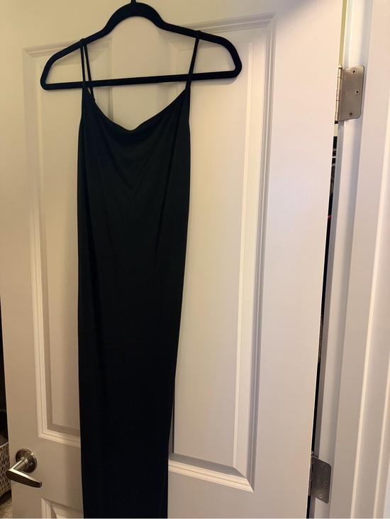 SKIMS Dresses & Skirts - Skims Black Slip Maxi Dress with Spaghetti Straps. Fits everybody w/back detail